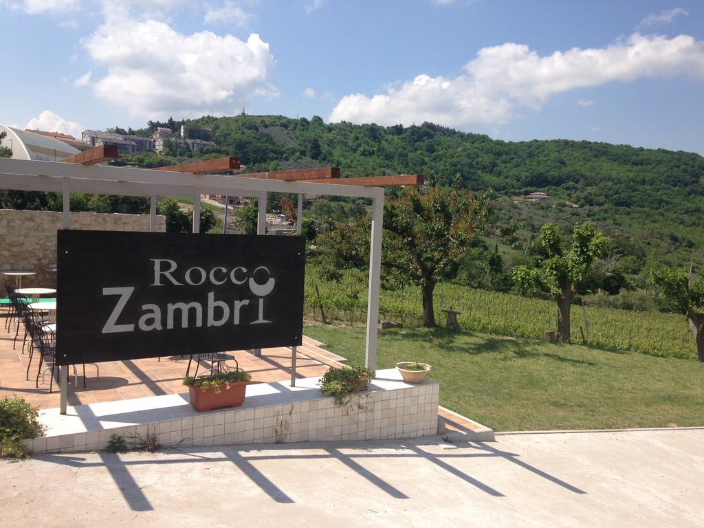 Bed & Wine Rocco Zambri Ξενοδοχείο Bovino Εξωτερικό φωτογραφία